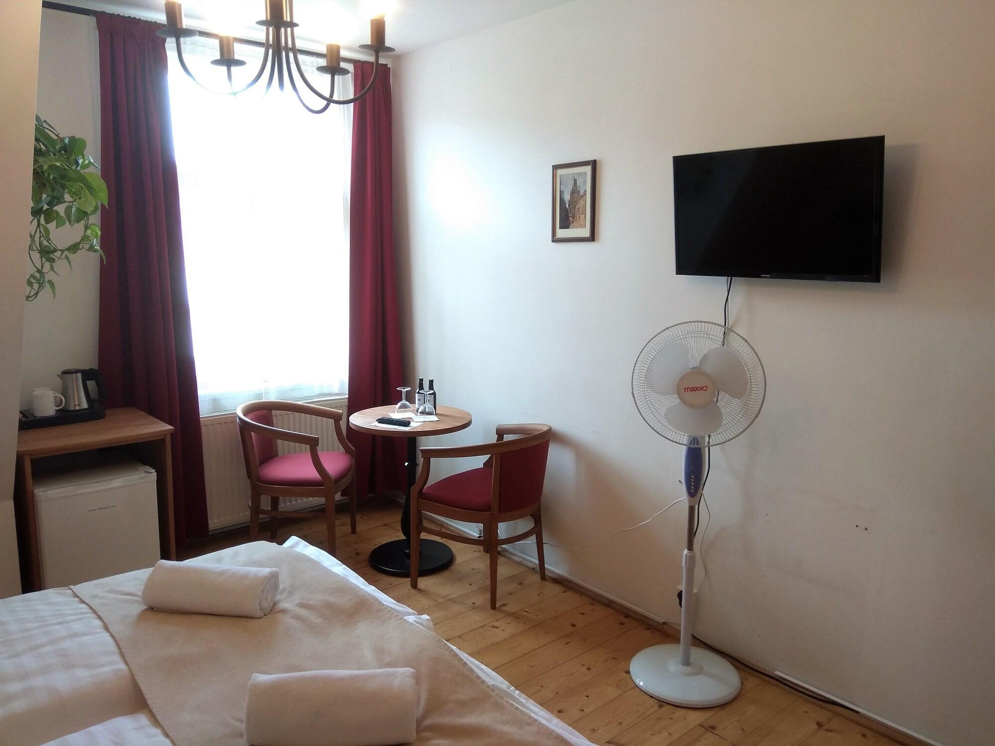 Hotel Merlin